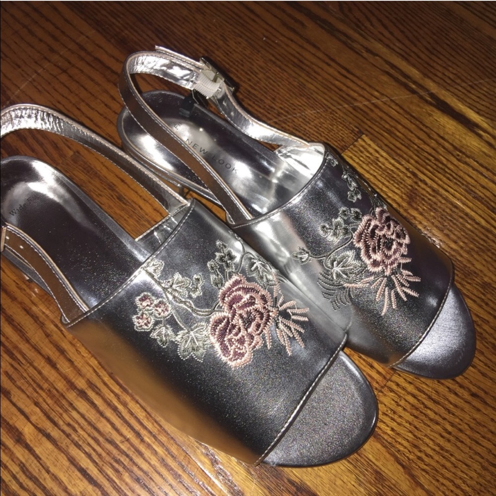 Wide Fit Metallic Embroidered Mules